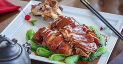 Свиная рулька в красном соусе по-китайски