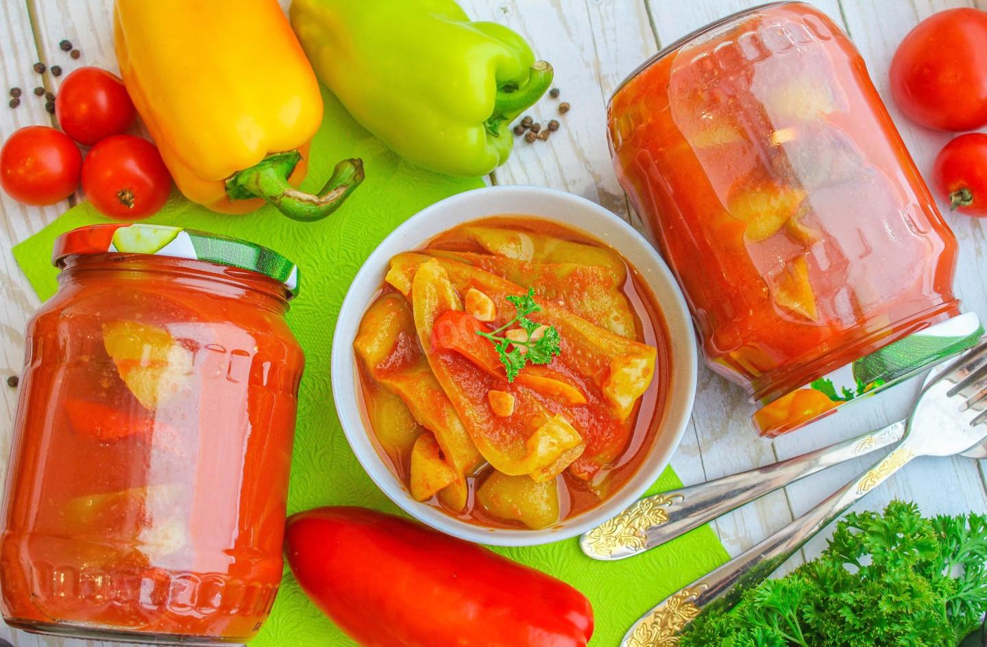 Перец в томатном соке на зиму: вкусные рецепты с фото — лучшие способы консервации домашнего урожая