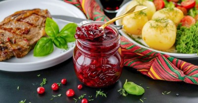 Брусничный соус к мясу на зиму