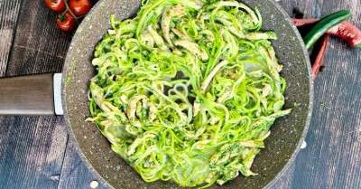 Паста из кабачков с курицей ПП