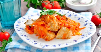 Треска под маринадом из моркови и лука классическая