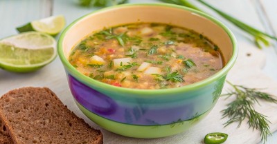 Окрошка с килькой в томатном соусе