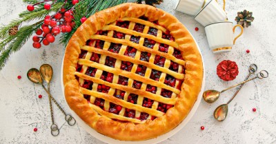 Зимний Новогодний пирог с брусникой и апельсинами пряный