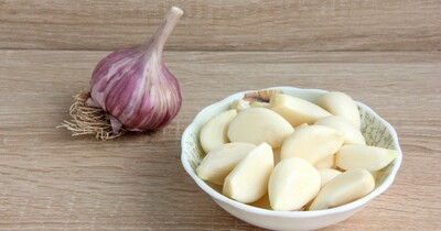 Как очистить чеснок