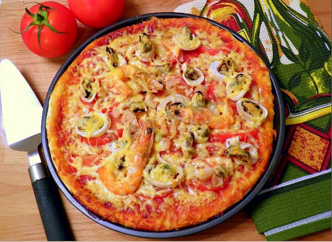 Отведайте нежную пиццу с морепродуктами и ощутите вкус моря