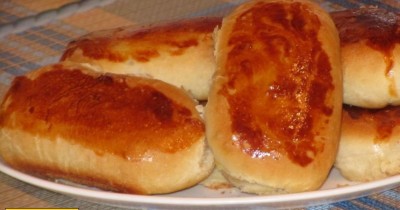 Пирожки картофельные дрожжевые с луком