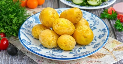 Картошка в мундире в пакете