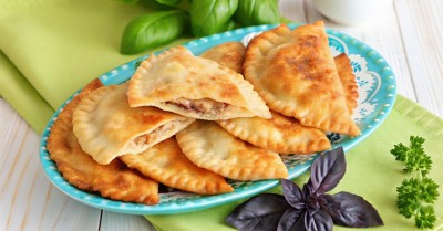 Чебуреки из заварного теста