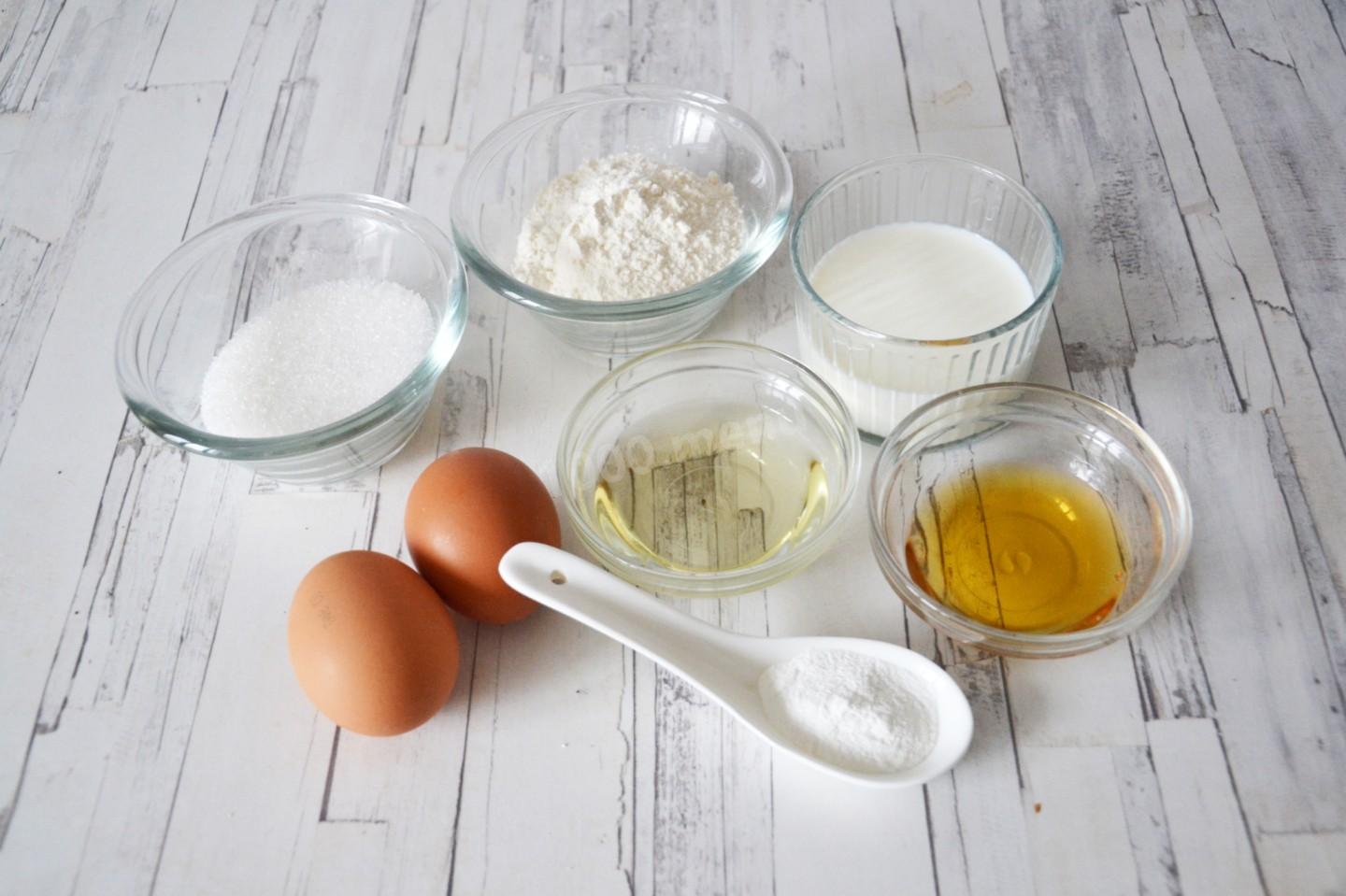 Яйцо масло сливочное сахар мука рецепт. Мука и яйца. Мука яйца сахар. Яйца молоко мука. Мука яйца масло.