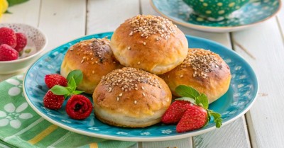 Булочки молочные