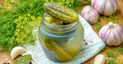 Соленые огурцы под капроновой крышкой на зиму