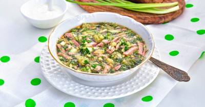 Классическая окрошка с колбасой