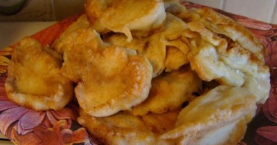 Пангасиус в кляре на минералке