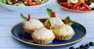 Тарталетки с яйцом и сыром