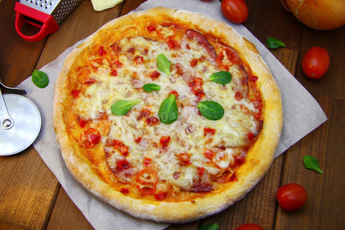 пицца быстрого приготовления без дрожжей в духовке фото 1