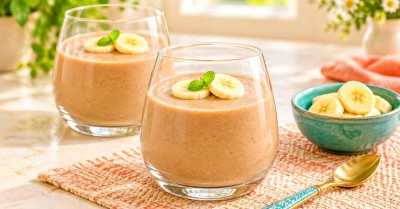 Желе из ряженки с какао и бананом