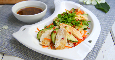 Корейский салат с огурцами и куриной грудкой
