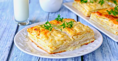 Ленивая ачма из лаваша с творогом и сыром