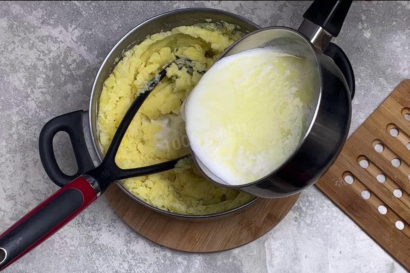Пошаговый рецепт: как сделать вкусное пюре из картофеля с молоком