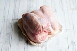 куриная грудка в духовке рецепт самый простой в соевом соусе. kurinoe file v rukave v duxovke v marinade iz soevogo sousa 1606020914 7 min. куриная грудка в духовке рецепт самый простой в соевом соусе фото. куриная грудка в духовке рецепт самый простой в соевом соусе-kurinoe file v rukave v duxovke v marinade iz soevogo sousa 1606020914 7 min. картинка куриная грудка в духовке рецепт самый простой в соевом соусе. картинка kurinoe file v rukave v duxovke v marinade iz soevogo sousa 1606020914 7 min. Сложно придумать более универсальное и легкое блюдо, чем куриные грудки в духовке. А еще они всегда очень разные, потому что нежное куриное филе отлично вбирает вкусы и ароматы. Делимся лучшими рецептами!