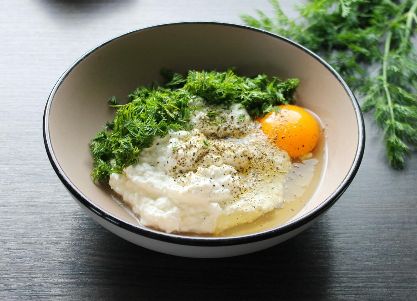 Яйца с зеленью рецепт. Творог с горячим маслом и зеленью Чечня.
