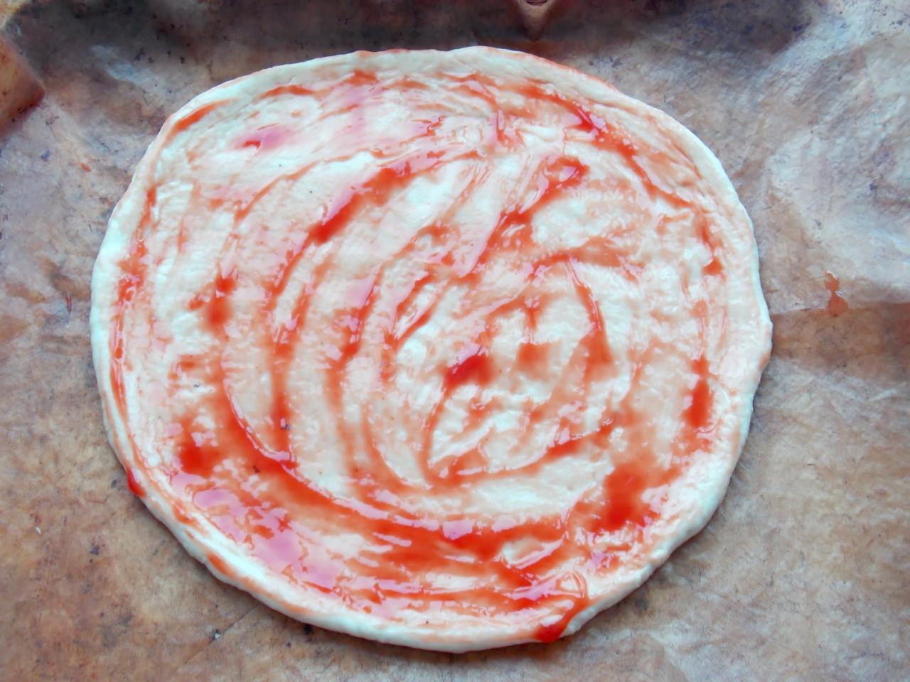 грибы колбаса помидор как приготовить пиццу фото 117