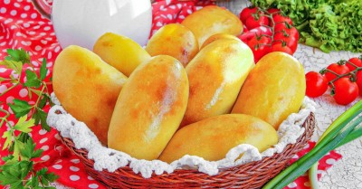 Пирожки с картошкой в духовке на дрожжевом тесте