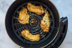 курица в панировке в аэрогриле. kurinye stripsy c xrustyaschei panirovkoi 1629359919 3 min. курица в панировке в аэрогриле фото. курица в панировке в аэрогриле-kurinye stripsy c xrustyaschei panirovkoi 1629359919 3 min. картинка курица в панировке в аэрогриле. картинка kurinye stripsy c xrustyaschei panirovkoi 1629359919 3 min. Всего: