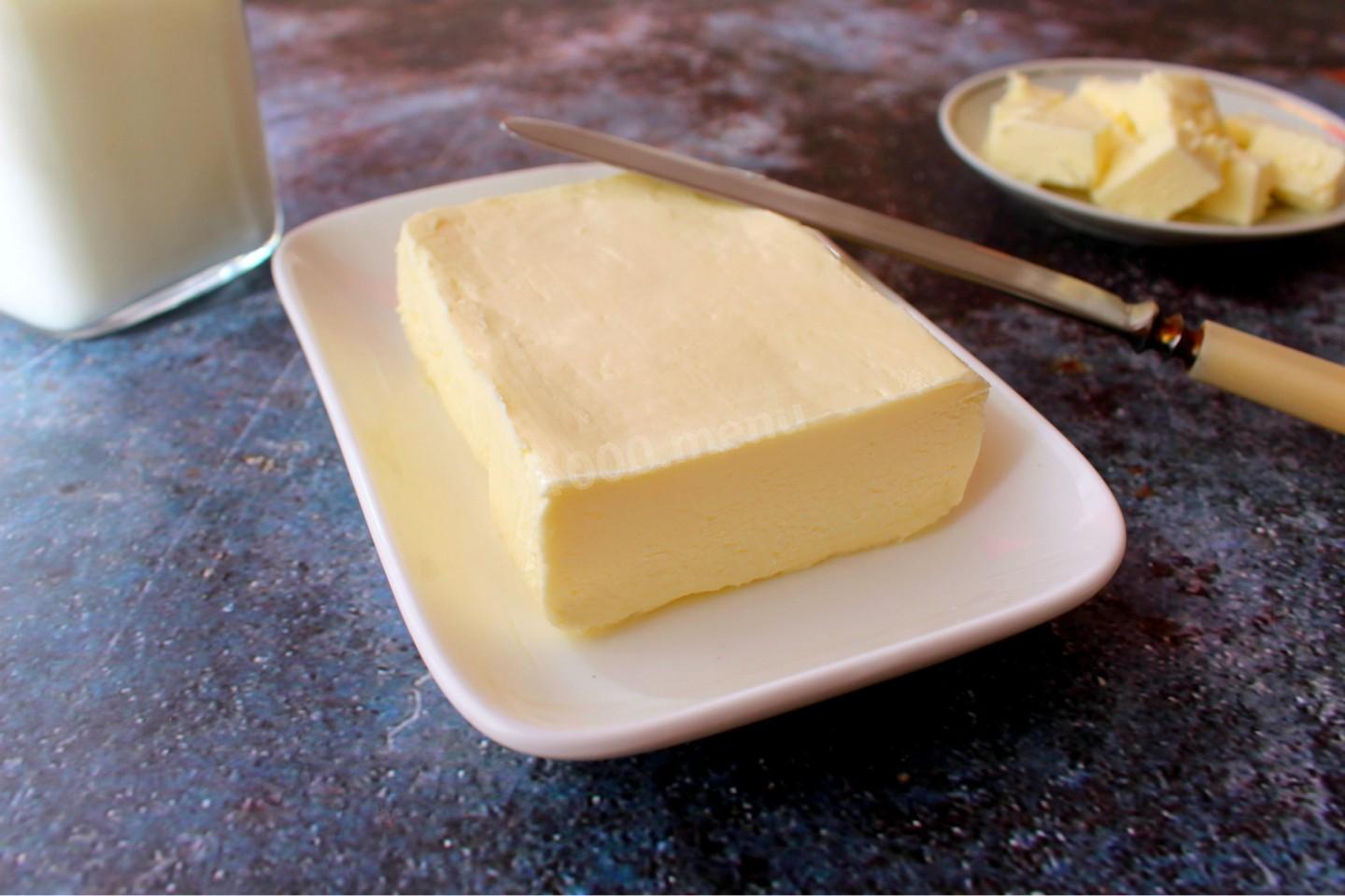 Масло сливочное. Натуральное сливочное масло. Масло сливочное домашнее. Домашнее сливишни масла.