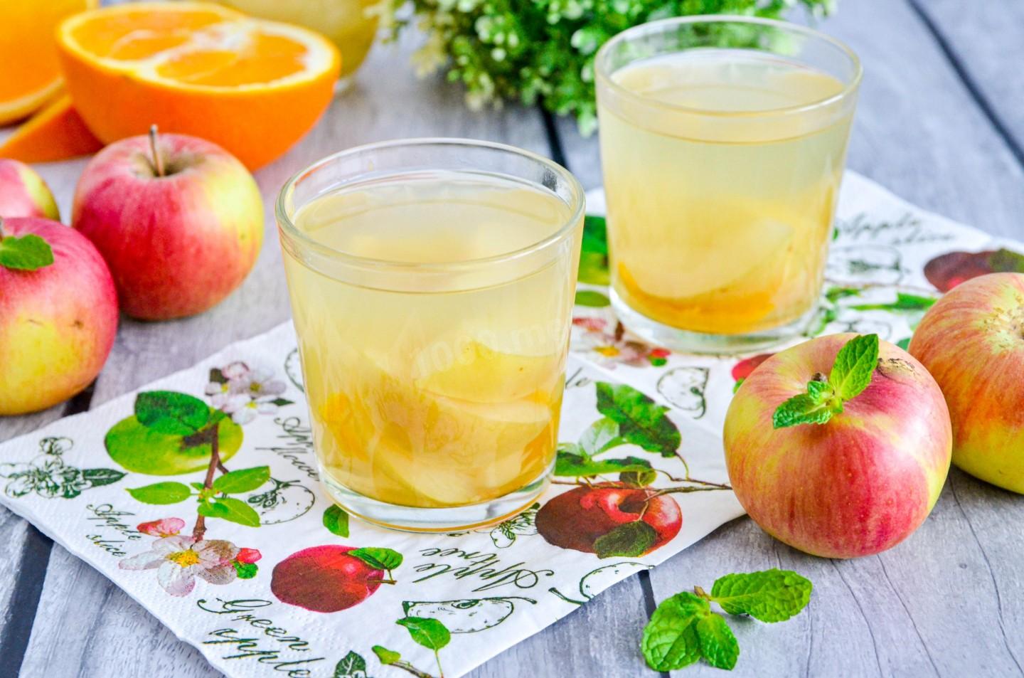 Как приготовить компот из яблок в домашних условиях: лучшие рецепты и советы