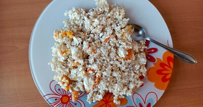 рисовая каша с курагой и грецким орехом