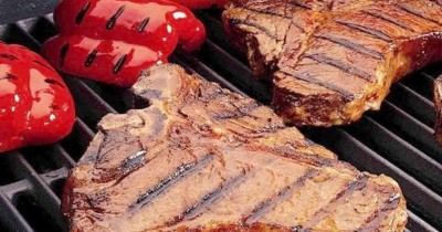 Стейк из говядины с соевым соусом и орегано на мангале