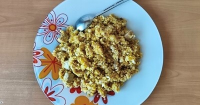 кукурузная каша с тыквой и свининой