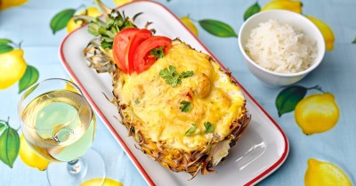 Фаршированный ананас с куриными грудками