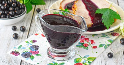 Соус из черной смородины к мясу