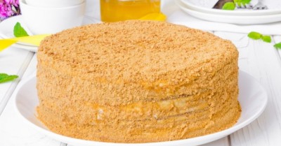 Медовый торт со сметанным кремом классический