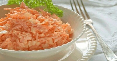 Диетический салат из моркови