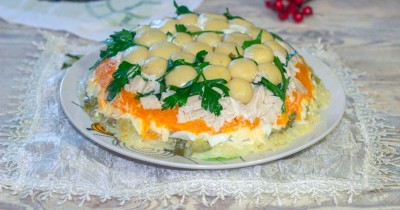 Салат Грибная поляна с курицей без лука