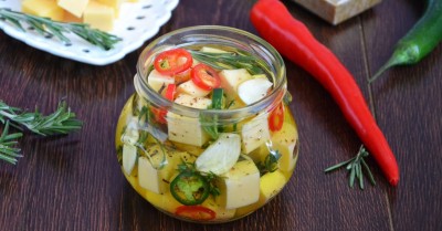 Маринованный сыр