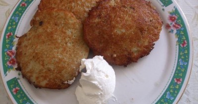 Драники с мясным фаршем луком и яйцом