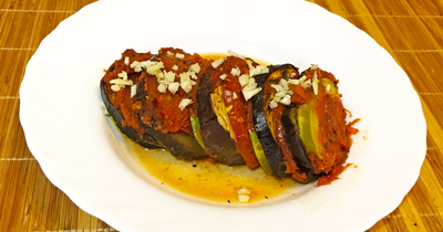 Рататуй - запеченные овощи баклажаны, кабачки, перец