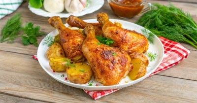 Окорочка в духовке с майонезом и чесноком
