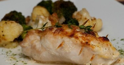 Фаршированные грудки куры с абрикосами