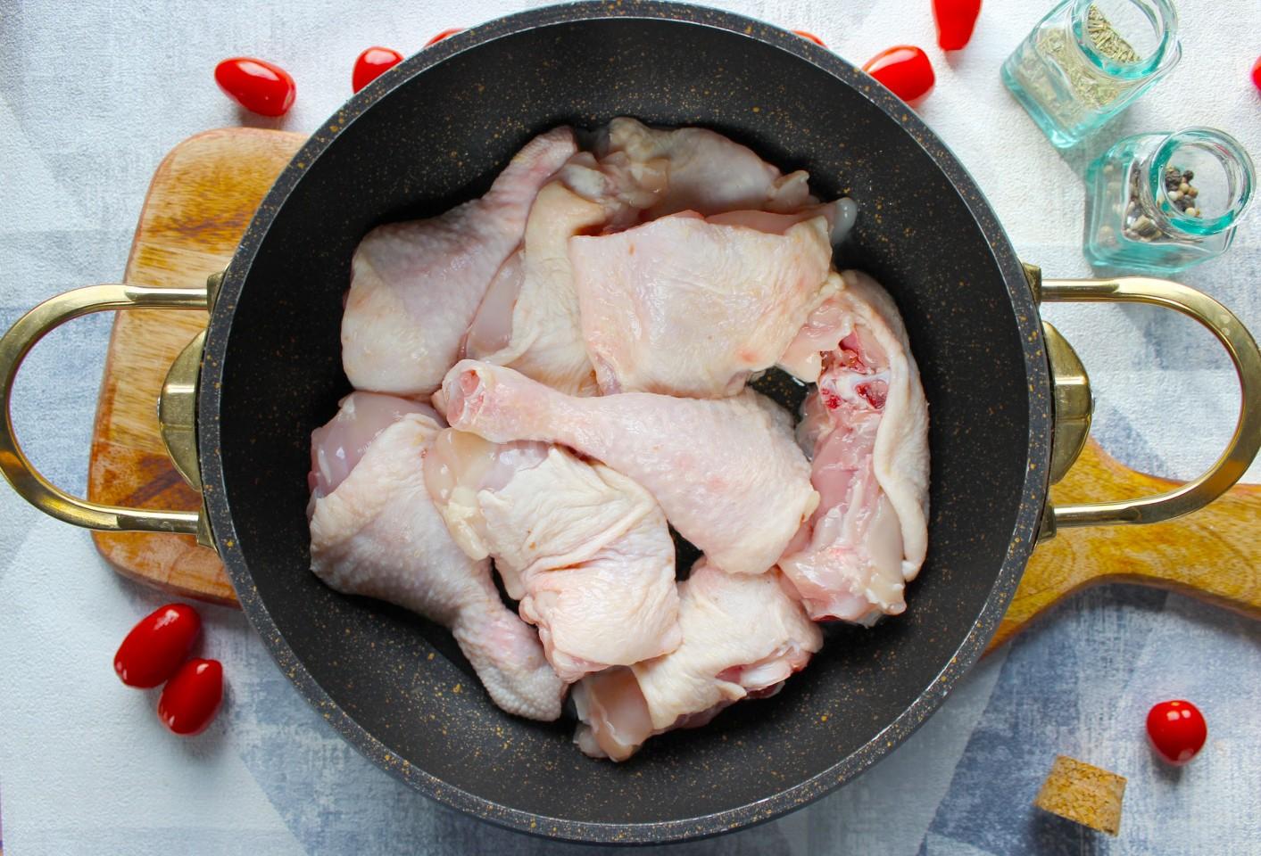 Рецепт штрулей из курицы с картошкой в кастрюле