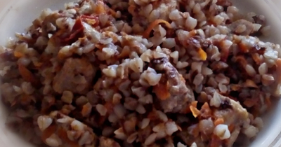 Гречка со свиным окороком и овощами