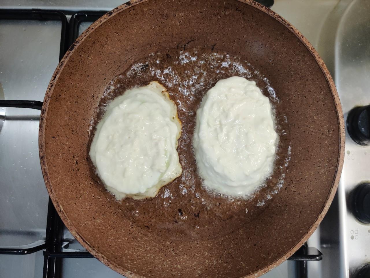 Сыр в кляре на сковороде рецепт с фото пошагово