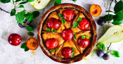 Пирог с фруктами и корицей в духовке