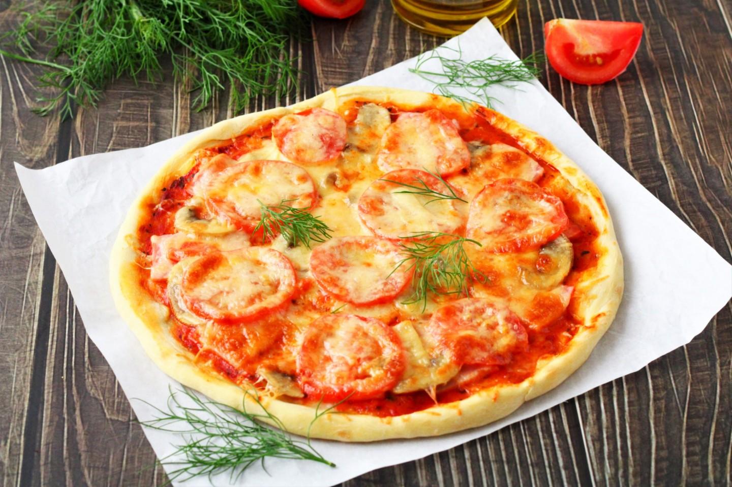 тесто для пиццы как в пиццерии тонкое рецепт вкусное нежное домашний без дрожжей фото 115