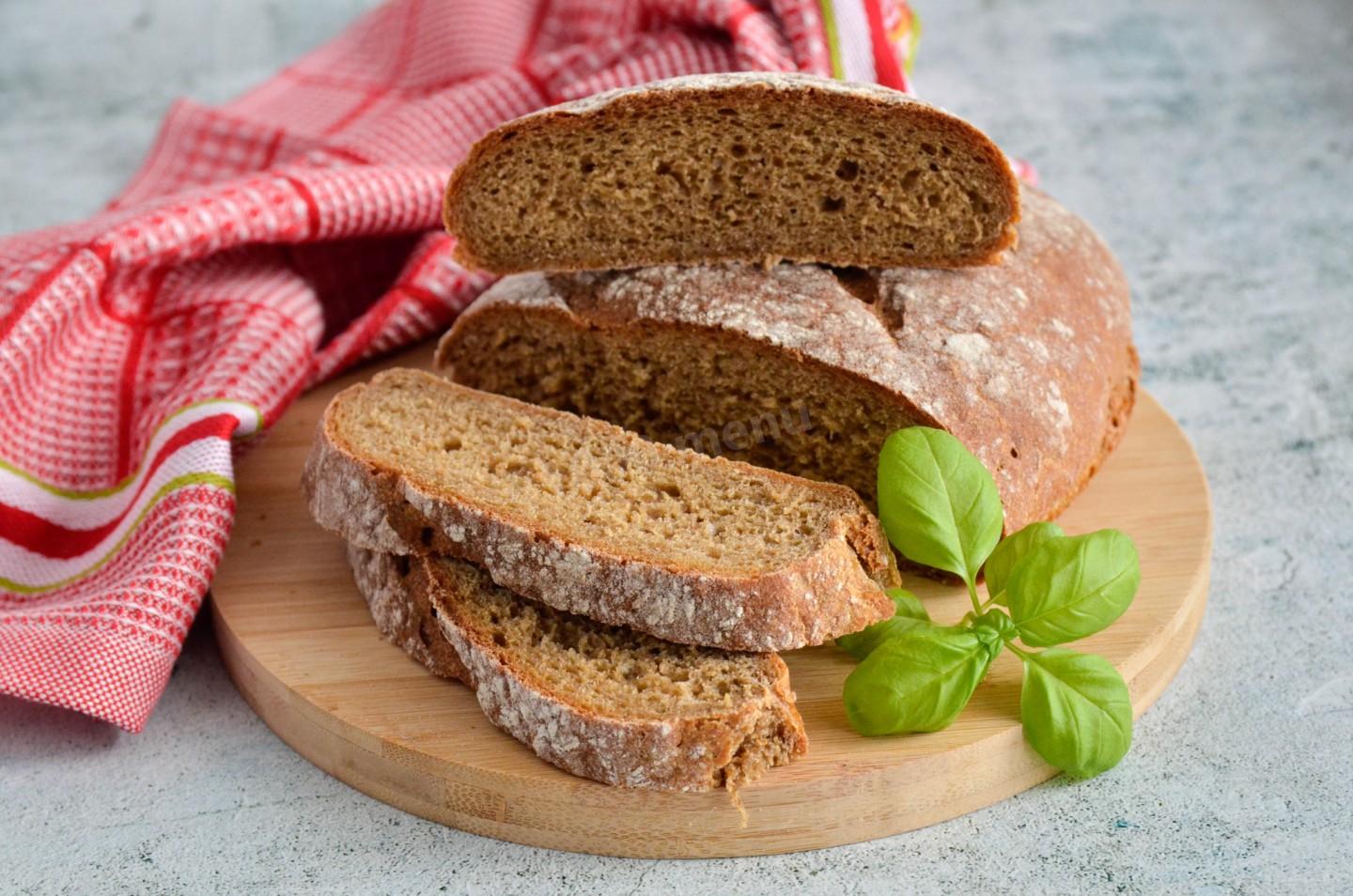 Хлеб цельнозерновой рецепт в духовке на дрожжах. Черный хлеб. Ржаной хлеб. Cherni xleb. Куриный хлеб.