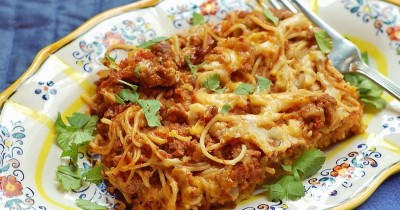 Запеканка из китайской лапши с фаршем в духовке